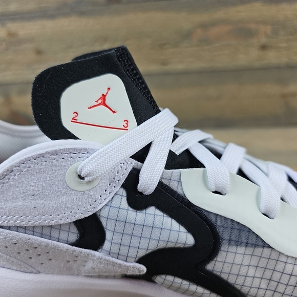 Nike Jordan Delta 3 Low Men's Shoes White/ Chili Red/ Black - Picture 8 of 9